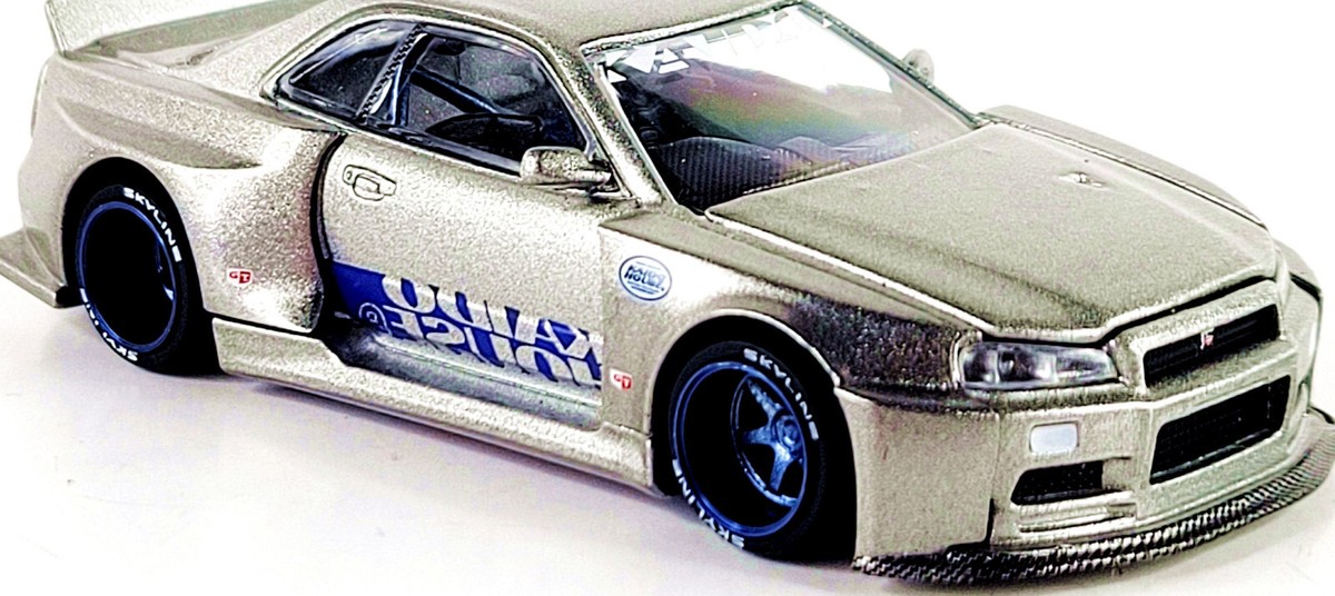 Kaido House x Mini GT Nissan Skyline GT-R (R34) Shinjuku V1
