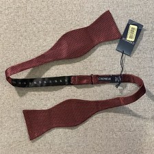 Daniel Cremieux Men's Red Geometric 100 Silk Bow Tie Adjustable 13 3/4-18 New