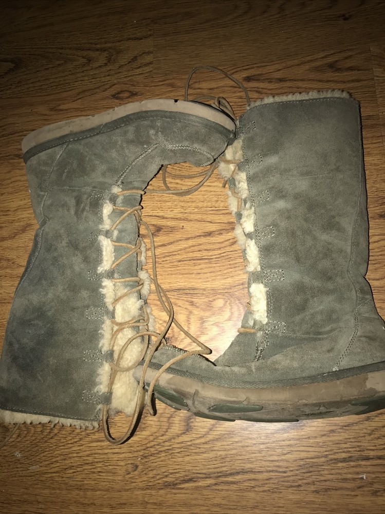 UGG AUSTRALIA LACE UP 5230 BOOTS WOMEN SIZE 7 Sheepskin Uptown Leather