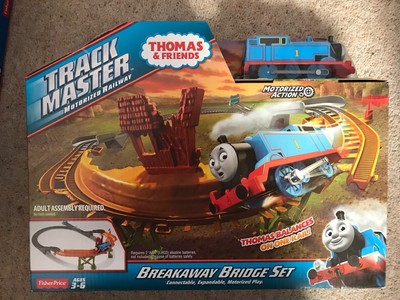 thomas the train breakaway bridge set
