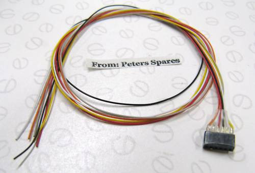 ESU 51951 6 Pin DCC Socket Pre Wired NEM 651