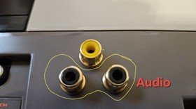 Nintendo Entertainment System (NES) (Console w controller) (No power adapter)