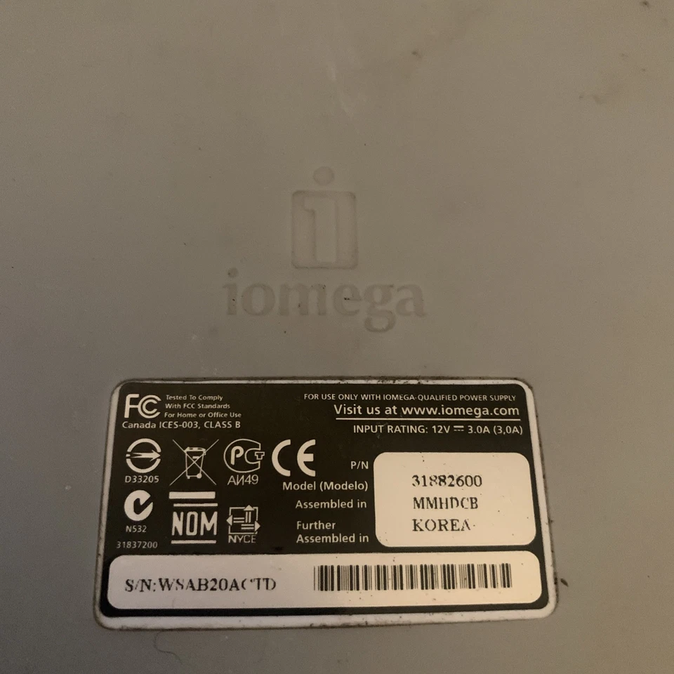 Iomega External Hard Drive 31882500 - Image 3 of 4