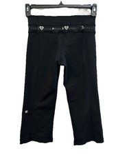 Lululemon I Love Yoga Crop Workout Pants Black Size 4 Crops 