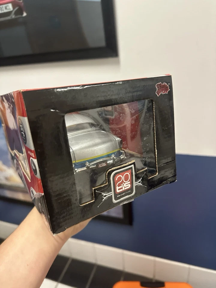 Malibu International 1954 Chevy Bel Air Hard Top 1:24 Die-Cast Rare Hard To Find - Image 4 of 4