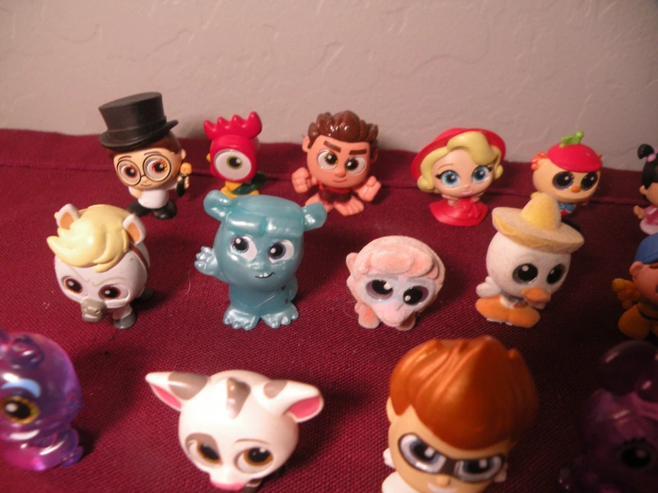 Lote De 50 Figuras Disney Doorables Serie Mixta Ralph Nemo Mickey Ariel Olaf ++A Foto 2 de 4