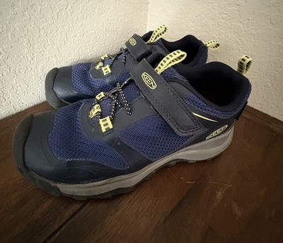 Keen Unisex Child Wanduro Low Waterproof Easy On Durable Hiking Sneakers Size 13