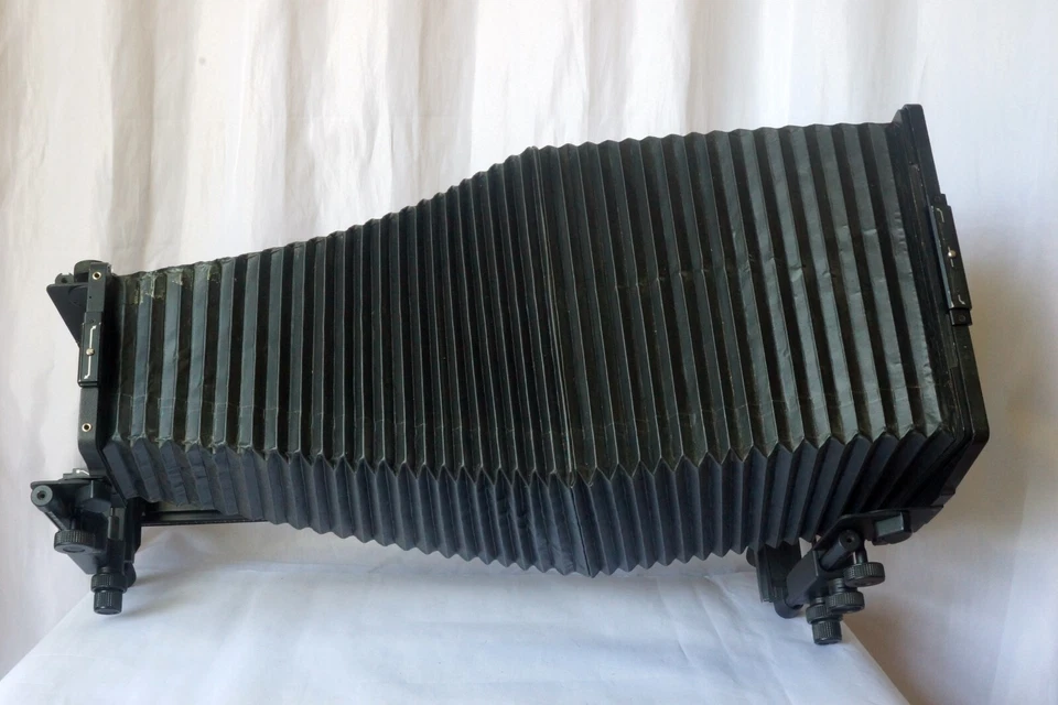 Cámara de visión Cambo Legend 8x10 en buen estado de funcionamiento hecha en Holanda Foto 2 de 4