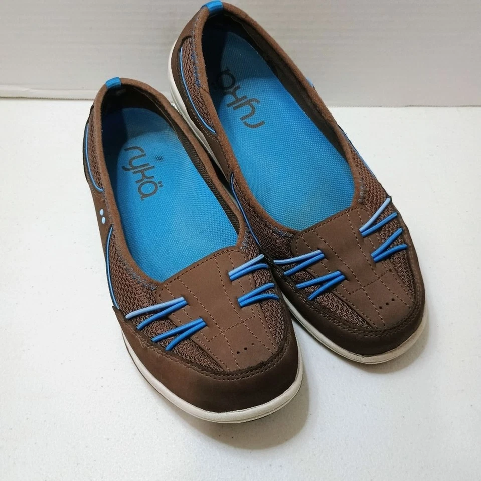 Zapatos planos informales para mujer Ryka marrón y azul con acabado de gamuza talla 7,5 Foto 2 de 4