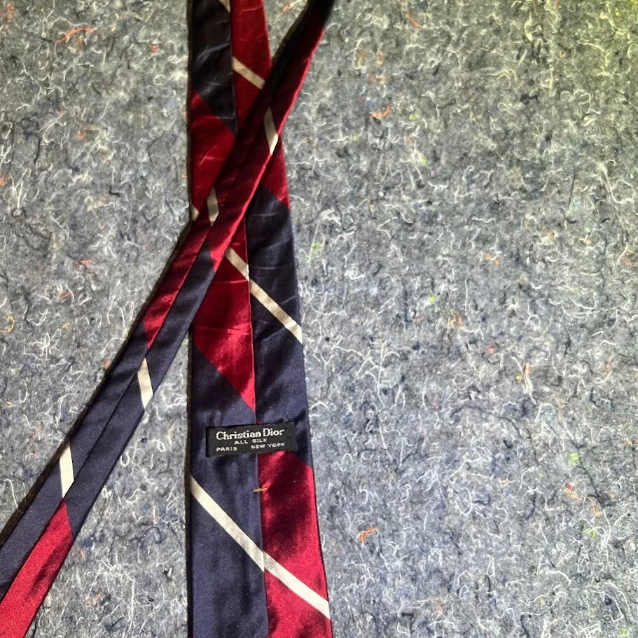 Винтажный галстук Christian Dior Repp темно-синий красный в полоску шелковая смесь галстук 3 «X58» - Изображение 2 из 4