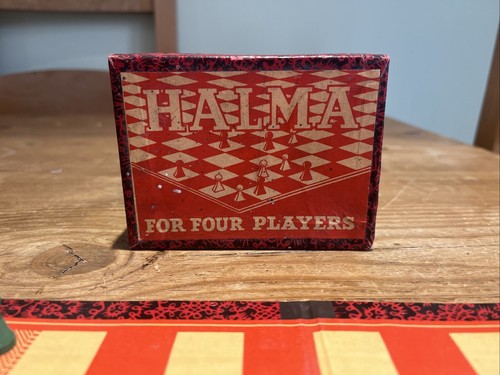 Halma - Vintage Board Game - Missing 8 Pawns - Picture 4 of 10