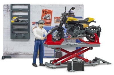 BRUDER - Mechaniker mit DUCATI Scrambler Motorrad und Zubehör - 1/16 - BRU62102