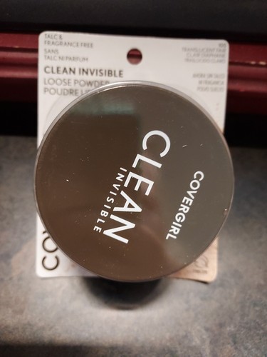 CoverGirl Clean Invisible Loose Powder #105 Translucent Fair 0.63 OZ. - Picture 2 of 3