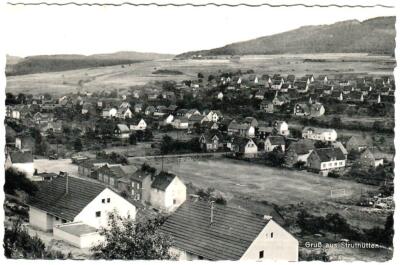 AK Gruss aus Struthütten -Hauptstraße, Ortsansicht, Koma Lebensmittel Kr. Siegen