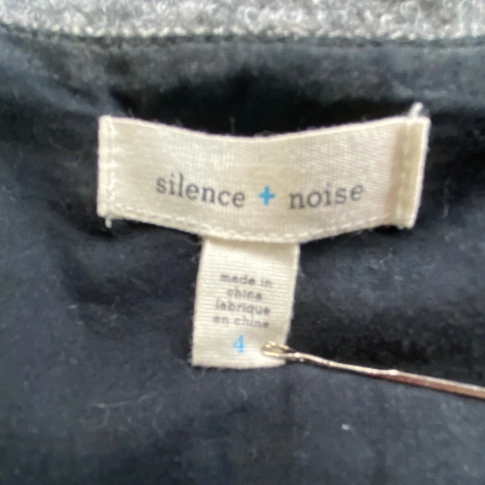 Vestido Silence + Noise para mujer 4 gris tweed cuello en V sin mangas portador ropa de oficina Foto 3 de 4