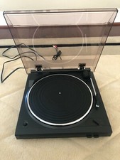 Black Denon DP-29F Turntable