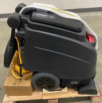 Nilfisk Viper CEX410-US 16'' Commercial Carpet Upholstery Extractor