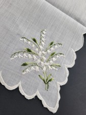 Vintage Ladies Hankie Embroidered White Floral