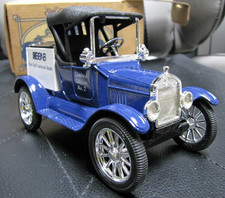 Ertl Diecast METAL Bank 1:25 1918 Ford Runabout Blue Nat. Bank 1995 CAR MODEL