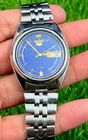 Vintage Of Seiko 5 Automatic Men Wrist Watch Day Date Japan Made Blue Dial