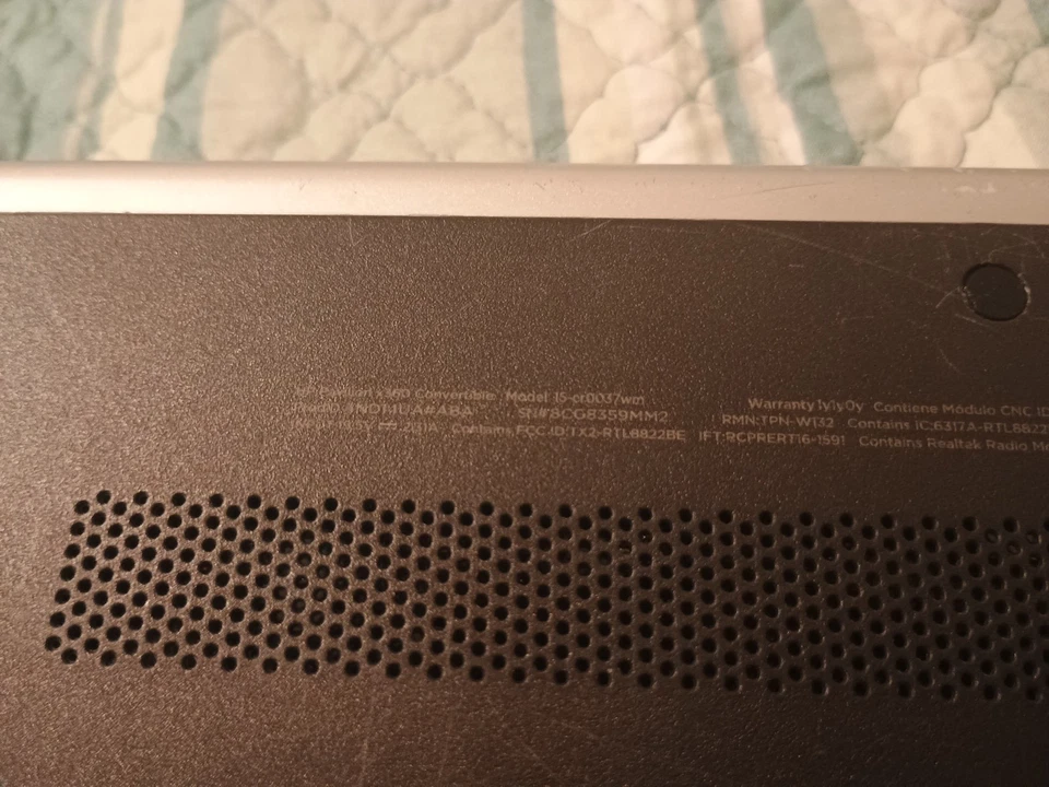 HP Pavilion x360 Convertible 15-cr0037wm i3 Foto 4 de 4