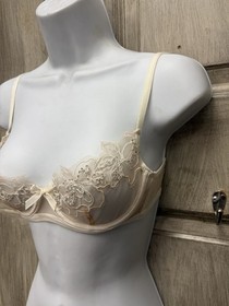 Agent Provocateur Lindie Bra l NWT l Ivory l 32C l Floral Embroidery
