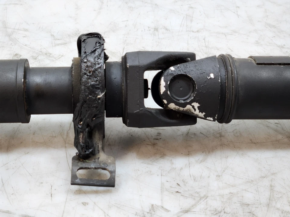 ✅01-03 OEM BMW E39 525i tracción trasera transmisión automática eje de transmisión varilla de hélice 66 k Foto 2 de 4