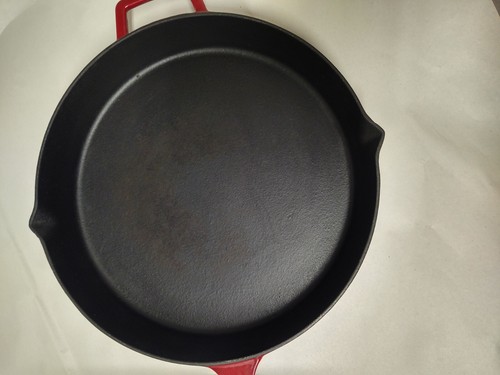 Martha Stewart Collection 12" Cast Iron Red Enamel Skillet Frying Pan - Afbeelding 8 van 24