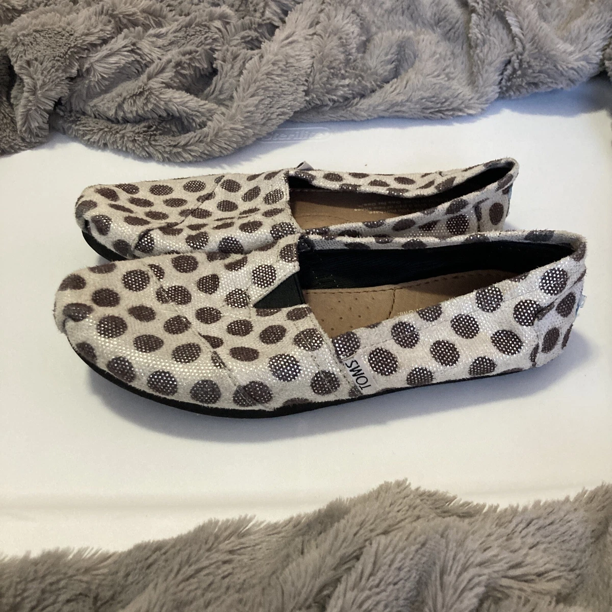 Toms gold avalon top