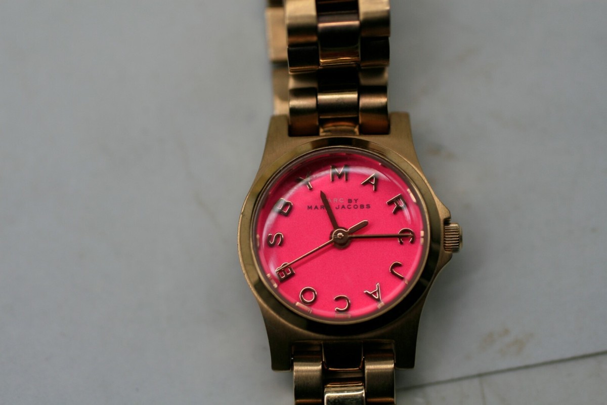 特別価格！Marc Jacobs Chain Quartz Pink Dial Ladies Watch Marc Jacobs Roxy Silver Dial Ladies Watch MJ3521 – Watches