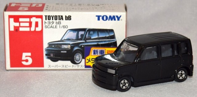 tomica toyota bb