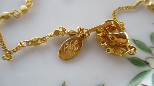 KIRK'S FOLLY 34" GOLD TONE SINGLE CHERUB/ANGEL 34" PENDANT - Picture 4 of 5