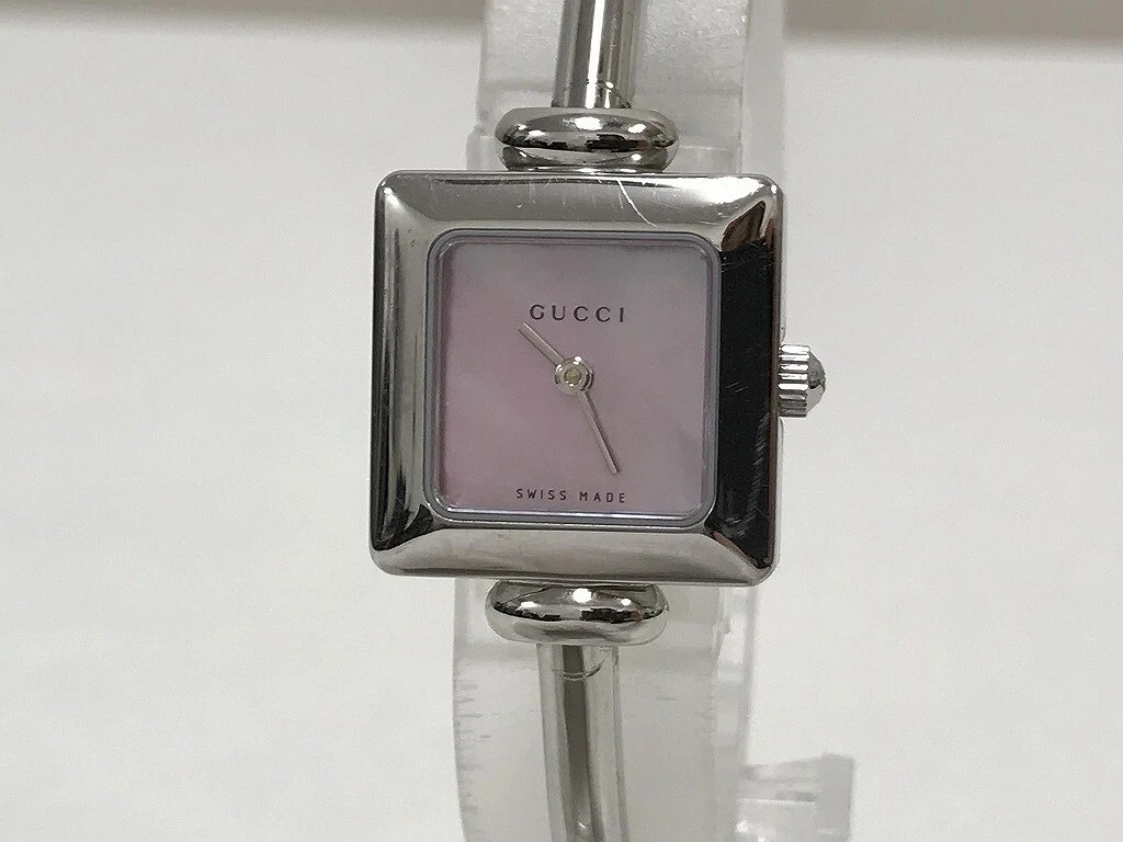 Montre femme à quartz carré cadran blanc rose vintage Japon F/S JP neuve GUCCI 1900L