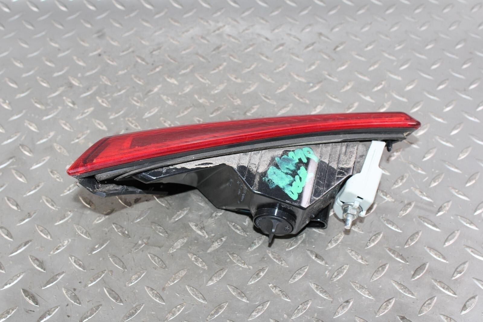 Maserati Ghibli 2014-2019 Right Luggage compartment light