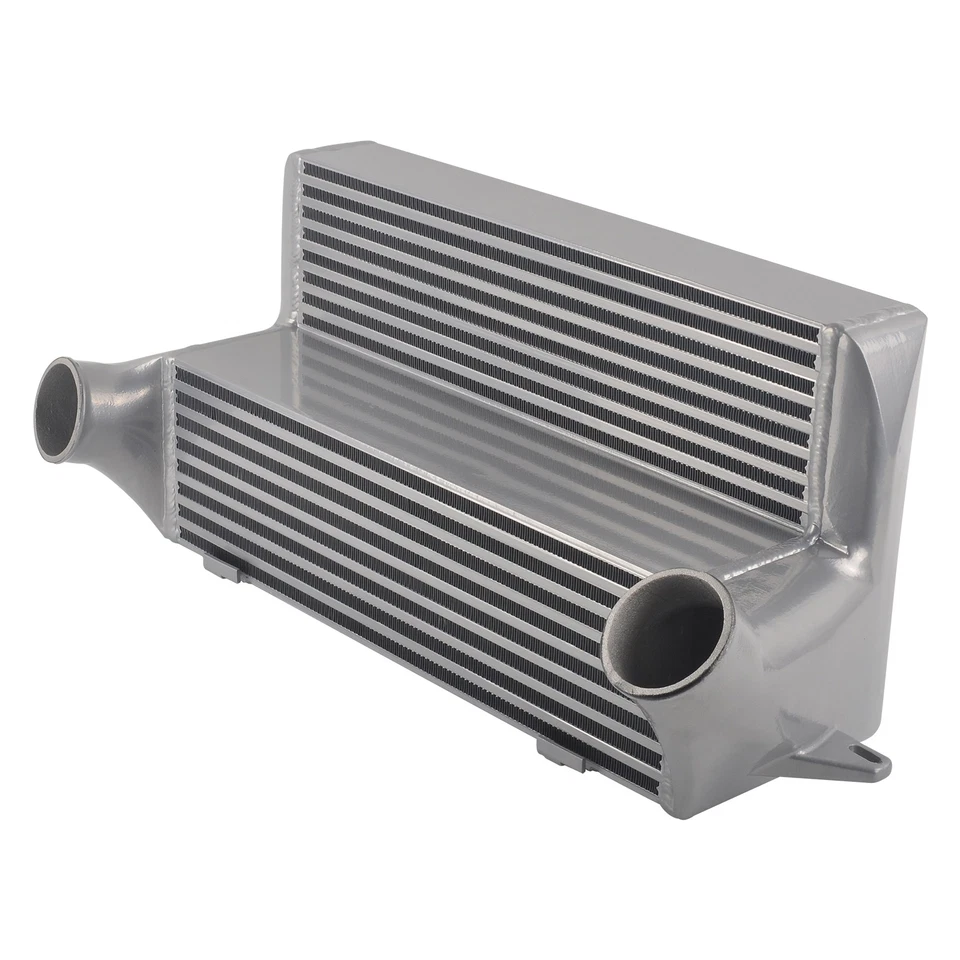 Kit intercooler 7,5" para BMW 135i/335i/335xi E82 E90 E91 E92 E93 2007-2013 Foto 3 de 4