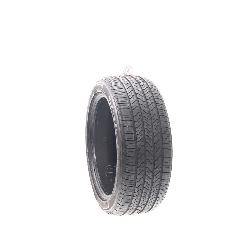 Juego de (4) Firestone usados 235/45R18 para todas las estaciones (Firestone) 94V - 8/32 Foto 2 de 4