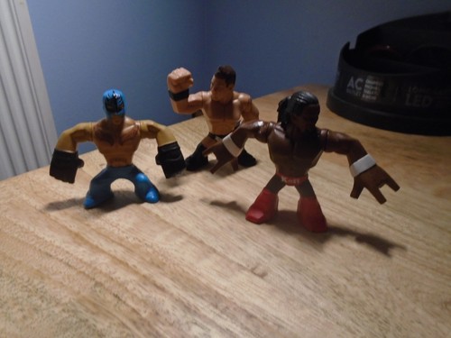 WWE Royal Rumbler Mini Action Figure Lot of 3 Kofi Kingston Rey Mysterio The Miz