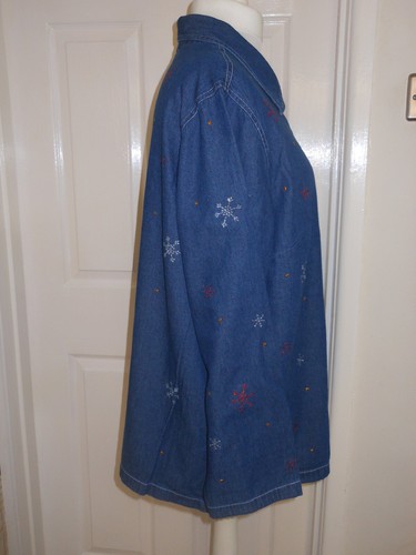 Quacker Factory/QVC Blue Denim Shirt with Snowflake embroidery. NWT. Size XL - Picture 2 of 7