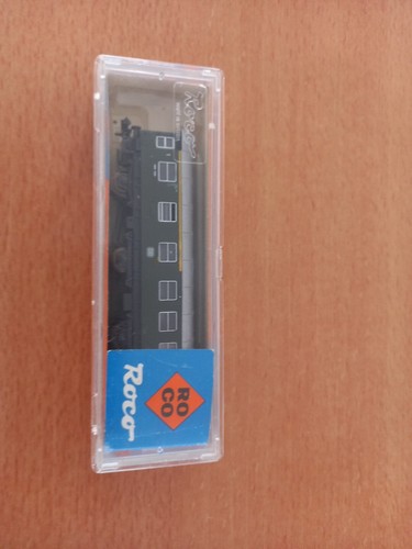 ROCO HO 4216 3 AXEL COACH 1st/2nd - COMPOSITE - MIB TRAIN CARRAIGE WAGON BOXED - Picture 13 of 13