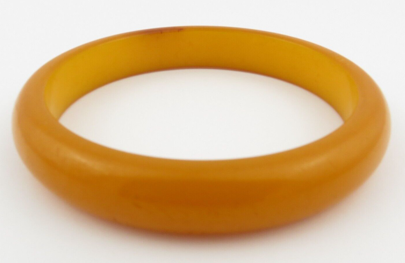 Vtg.Butterscotch Orange Solid Bakelite Bangle/Bra… - image 2