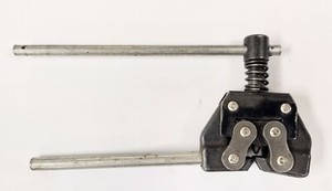 CHAIN BREAKER FOR USE WITH 3/8" TO 3/4" ROLLER/CONVEYOR CHAIN