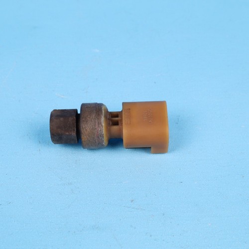 Opel Insignia A Kraftstoffdrucksonde 13500745 Kraftstoffdrucksensor Original