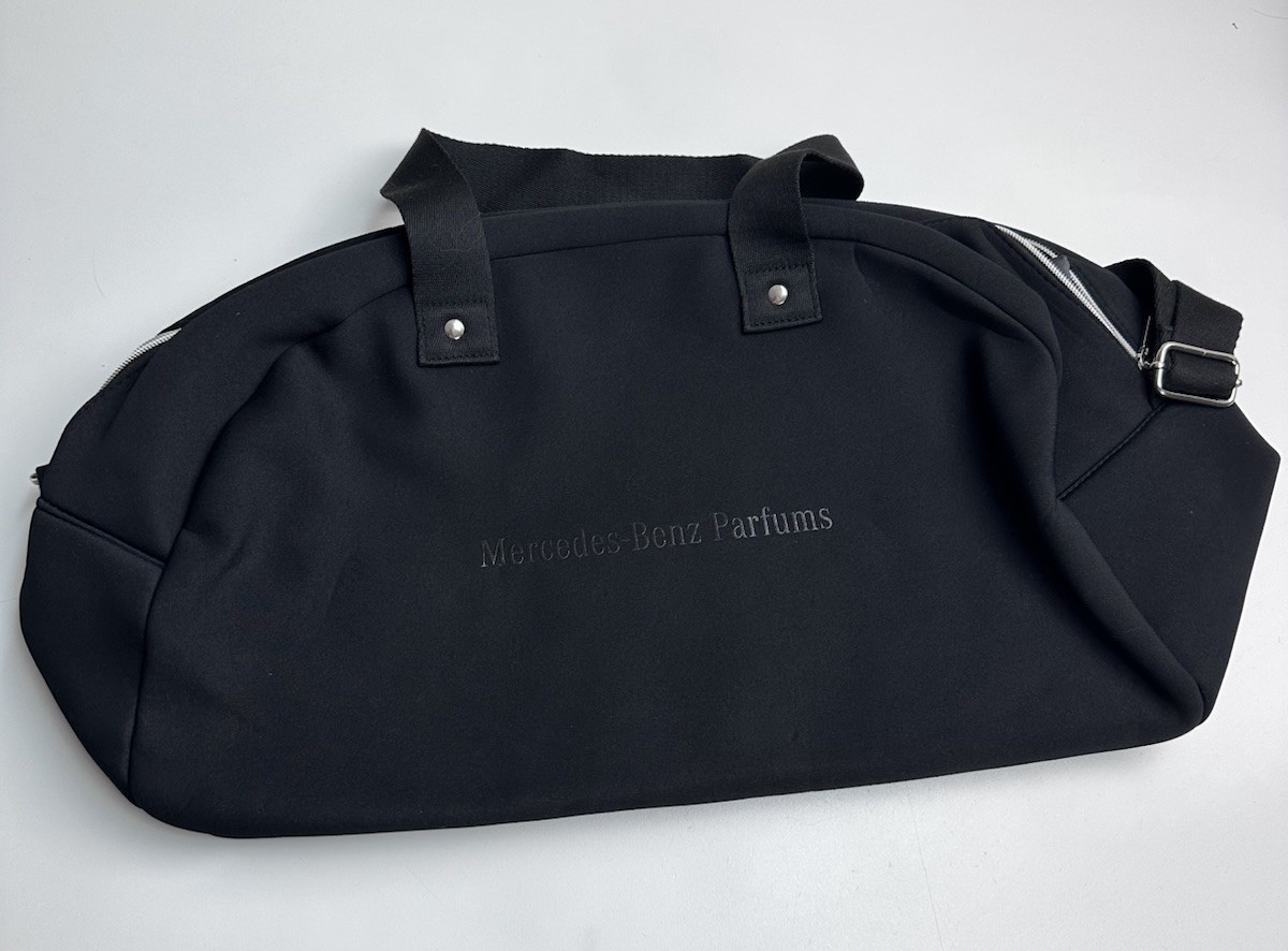 Mercedes-Benz Repreve トラベルポーチ Mercedes-Benz Parfums Black Neoprene Tote Bag Travel Duffel New | eBay