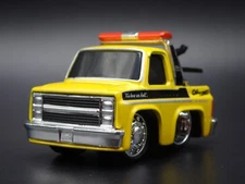 1987 87 CHEVY CHEVROLET C10 PICKUP TRUCK TOW TRUCK 1/64 SCALE DIECAST MODEL CAR