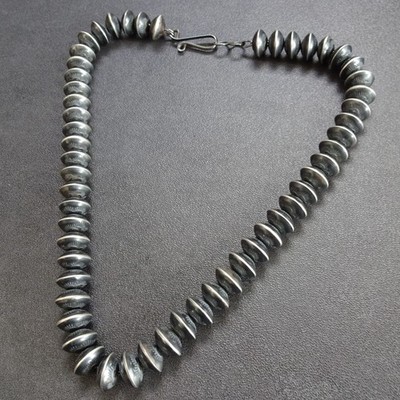 Vtg VERNA BLACKGOAT Handmade HAND STAMPED Sterling Silver NAVAJO PEARLS NECKLACE