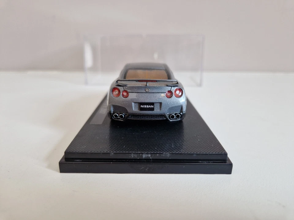 Ebbro 1/43 Nissan GT-R - Grigio scuro metallizzato - 2007 - 44038 - Immagine 4 di 4