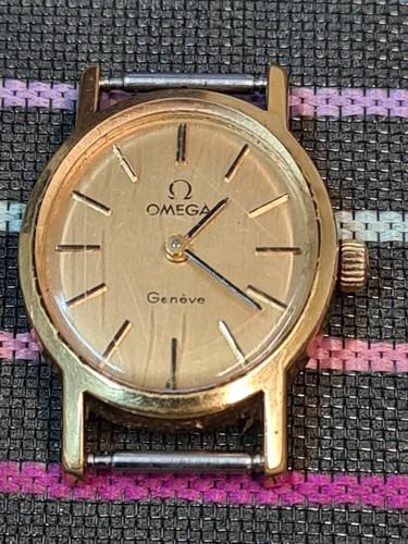 omega women watch