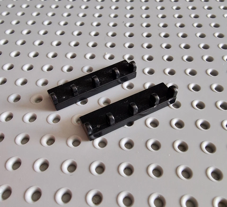 LEGO Klappe Platte Scharnier Hinge 1x4 Schwarz 2 Stück 4625 A118 - Bild 1 von 1