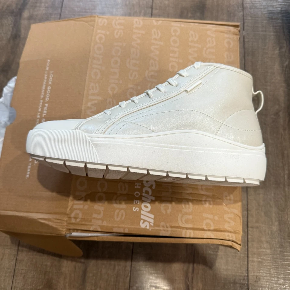 Dr. Scholl's Shoes Women 9 Time Off Leather Lace Up High-Top Sneakers Silver - Image 2 of 4