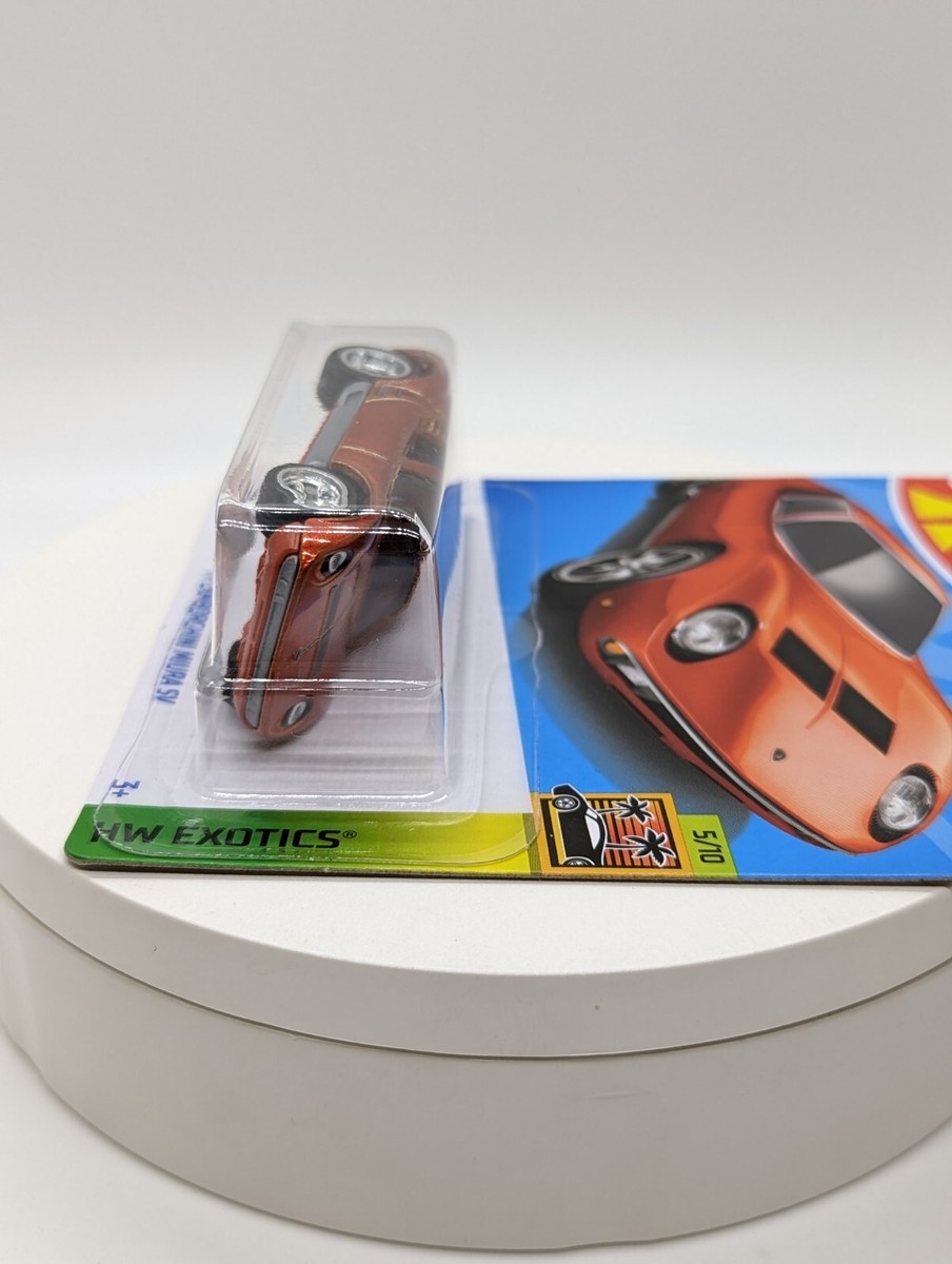 New 2022 Hot Wheels RLC Super Treasure Hunt '71 Lamborghini New 2022 Hot Wheels RLC Super Treasure Hunt '71 Lamborghini